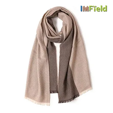 ady Herringbone Plaid Wool Scarf